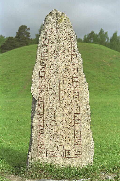 Runes written on runsten, granit. Date: V 1000-1050